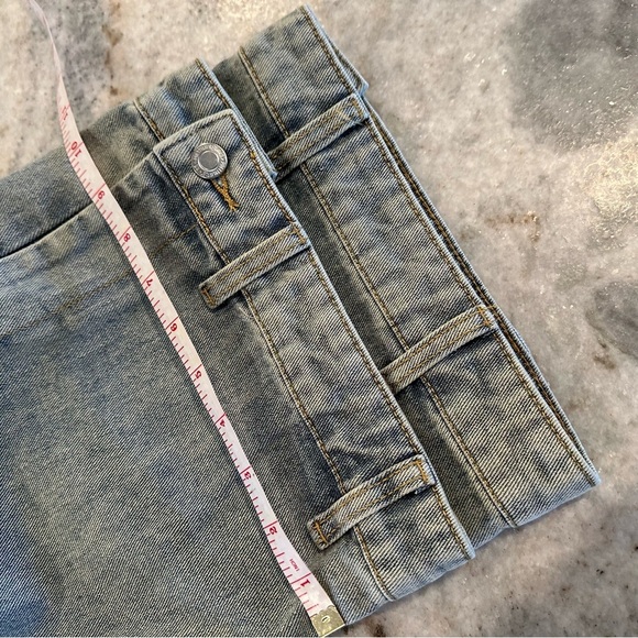 Pretty Little Thing Mid Blue Wash Waistband Detail Straight Leg Jeans size 6 NWT - Picture 9 of 11